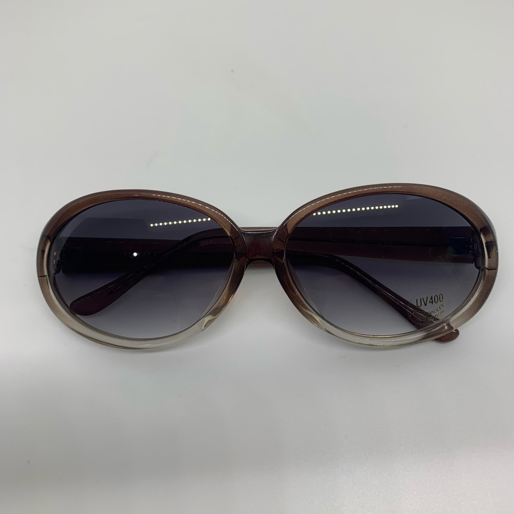 Pop eyewear